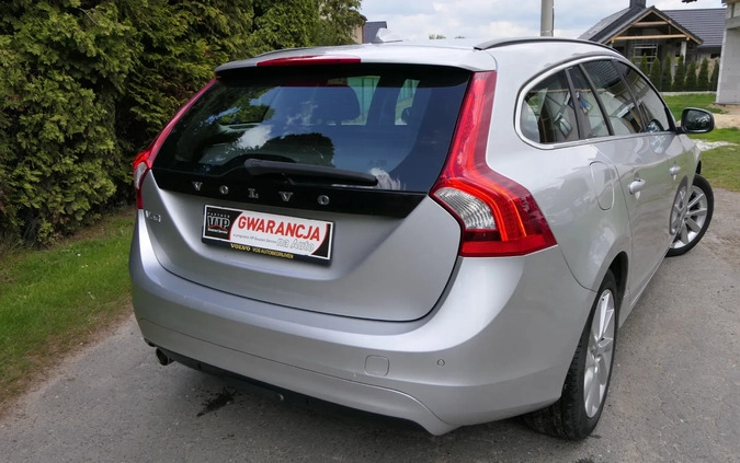 Volvo V60 cena 42999 przebieg: 210000, rok produkcji 2013 z Orzesze małe 562